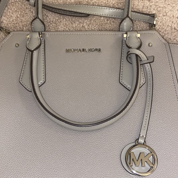 Michael Kors Beige Tote bag with Crossbody - Picture 2 of 7
